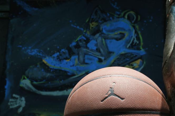 Basket le logo Jordan sur le maillot des equipes de France