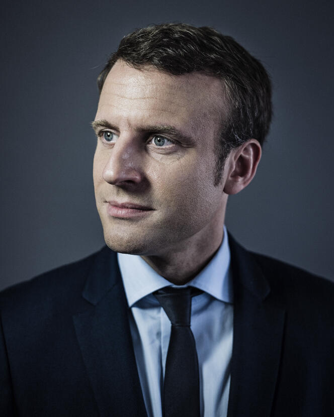 Emmanuel Macron à son QG campagne parisien, à Paris, en avril 2017.