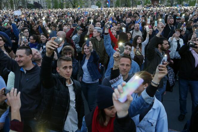 Manifestation en soutien à l’université d’Europe centrale (CUE) fondée par George Soros à Budapest le 9 avril.