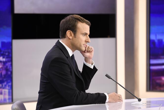 Emmanuel Macron le 25 avril à Paris.