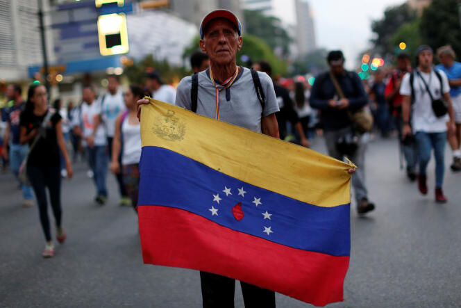 Un manifestant anti-Maduro à Caracas le 29 avril.