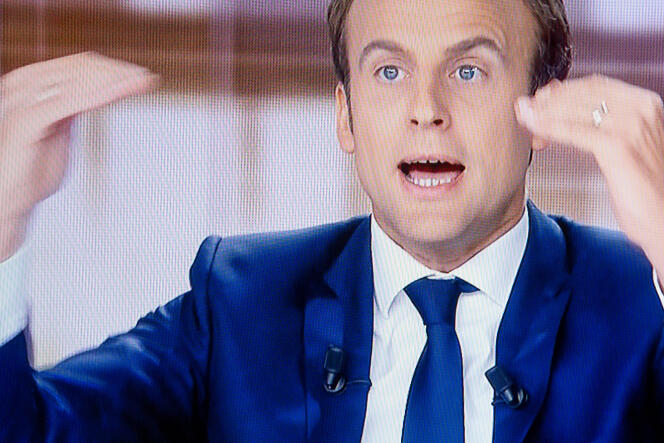 Capture d’écran du débat télévisé entre Marine Le Pen et Emmanuel Macron en vue du second tour de la présidentielle 2017, le 3 mai 2017.