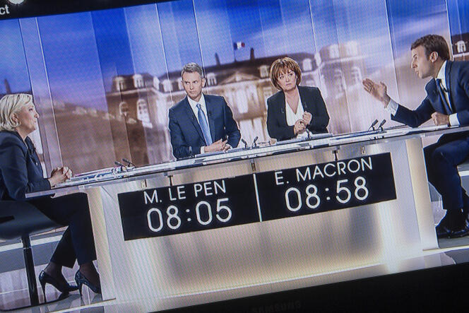 Débat pour le second tour de la présidentielle 2017 entre Marine Le Pen et Emmanuel Macron à Paris le 3 mai.
