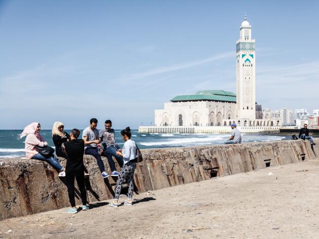 A Casablanca, la corniche est l’un des lieux de rendez-vous de la jeunesse.