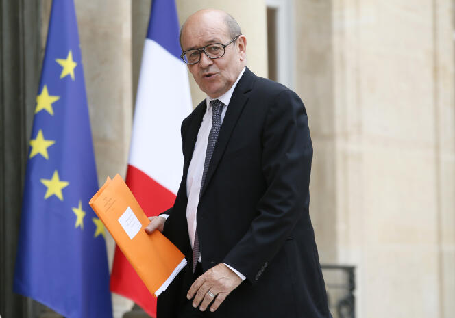 L’ex-ministre de la défense Jean-Yves le Drian est devenu ministre des affaires étrangères dans le gouvernement d’Emmanuel Macron.