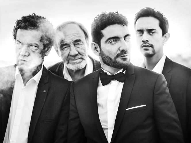 De gauche à droite : Hassan Kachach, Mohamed Djouhri, le réalisateur Karim Moussaoui et Mehdi Ramdani à Cannes, le 22 mai 2017.