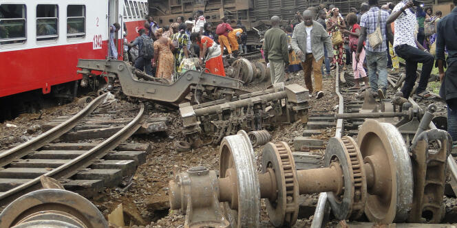 Le 21 octobre 2016, le train 152 Yaoundé-Douala déraille à l’approche de la gare d’Eseka. Le bilan officiel fait état de 79 morts et plus de 600 blessés.