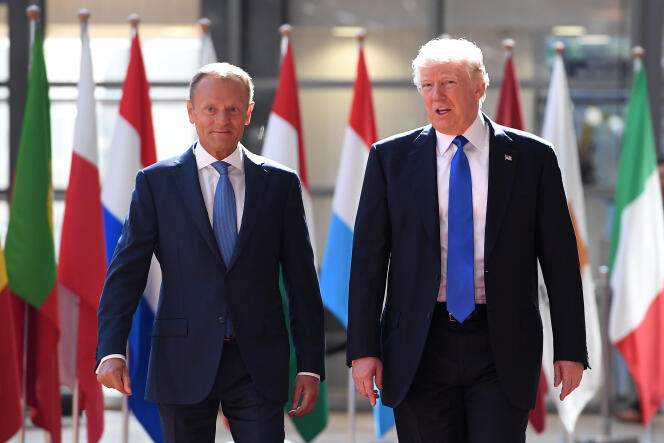 Donald Tusk et Donald Trump, le 25 mai à Bruxelles.