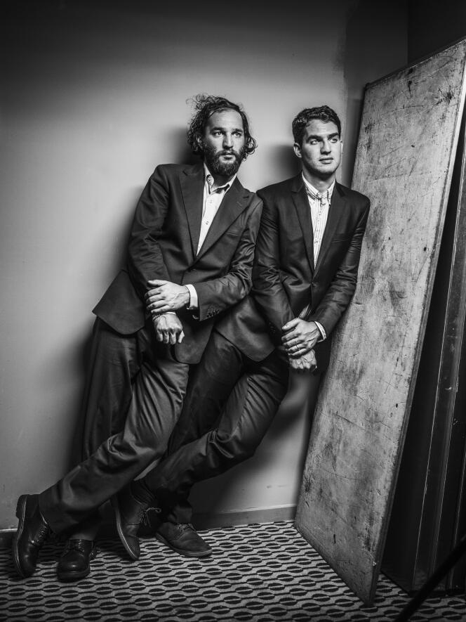 Les réalisateurs Josh et Benny Safdie à Cannes, le 25 mai 2017.