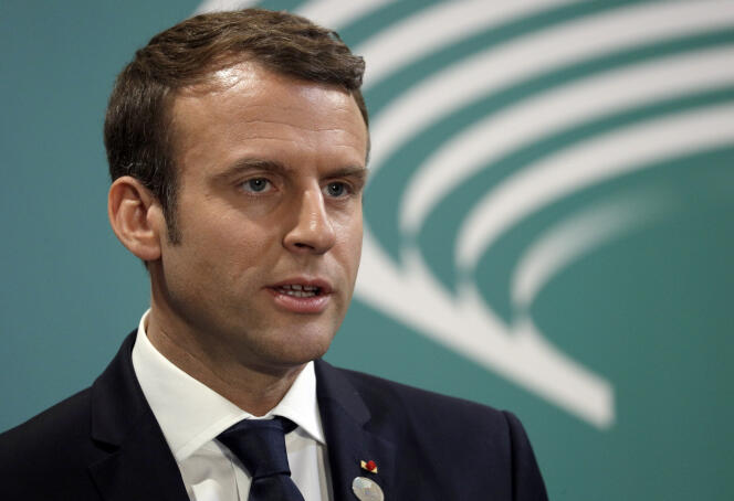 « les Français ont mérité, plus qu’ils ne le pensent, le grand pas vers leur redressement qu’ils peuvent maintenant accomplir » (Photo: Emmanuel Macron, le 27 mai, lors du G7 à Taormina, en Italie).
