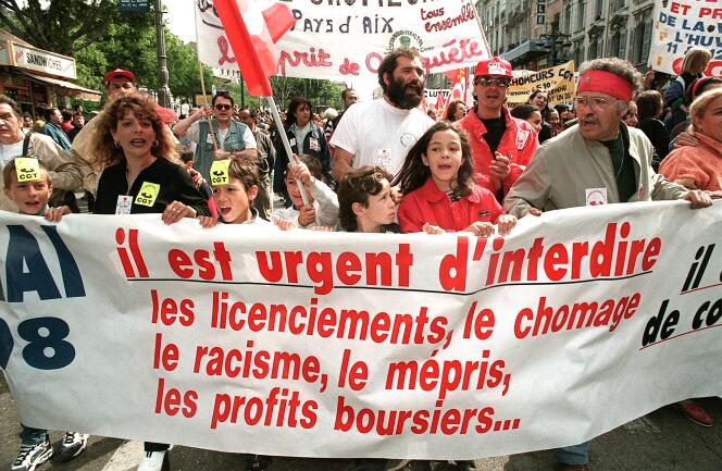 Manifestation de comités de chômeurs à Marseille, le 1er mai 1998.