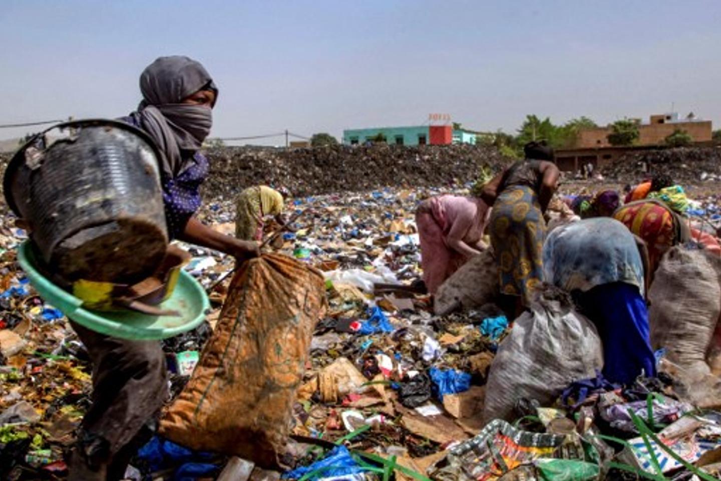 « Oui le taux de pauvreté en Afrique recule, mais le nombre de pauvres