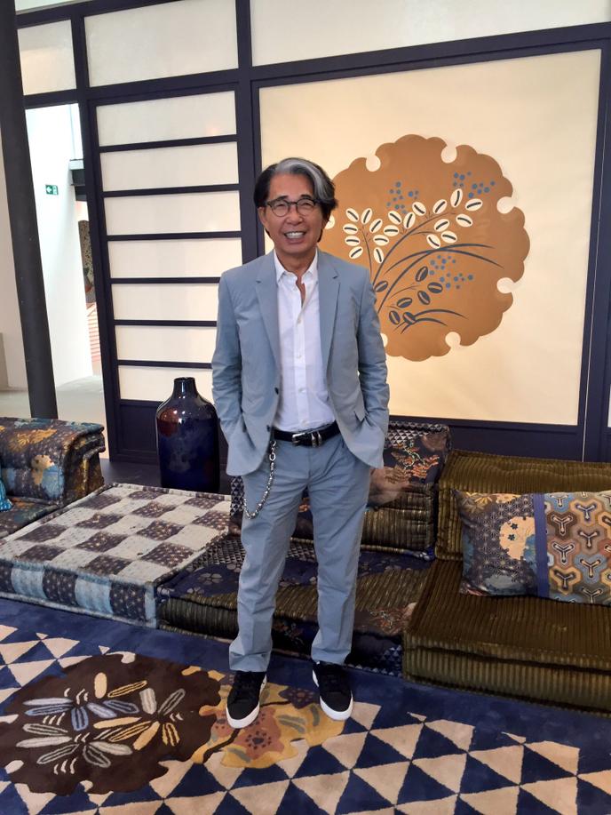 Design Kenzo Takada Joue Au Mah Jong