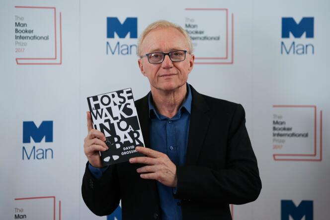David Grossman lauréat du Man Booker International pour « Un cheval entre dans un bar », le 14 juin, à Londres.