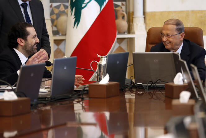 Le premier ministre libanais Saad Hariri et le président Michel Aoun au palais présidentiel de Baabda, à Beyrouth le 14 juin.