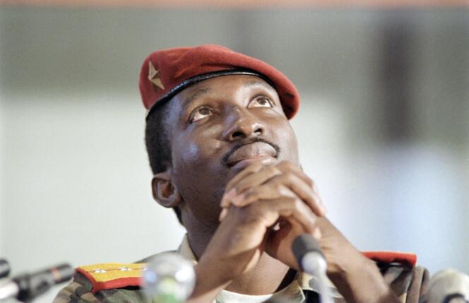 Une photo datant de septembre 1986 montre le capitaine Thomas Sankara lors d’un déplacement au Zimbabwe.