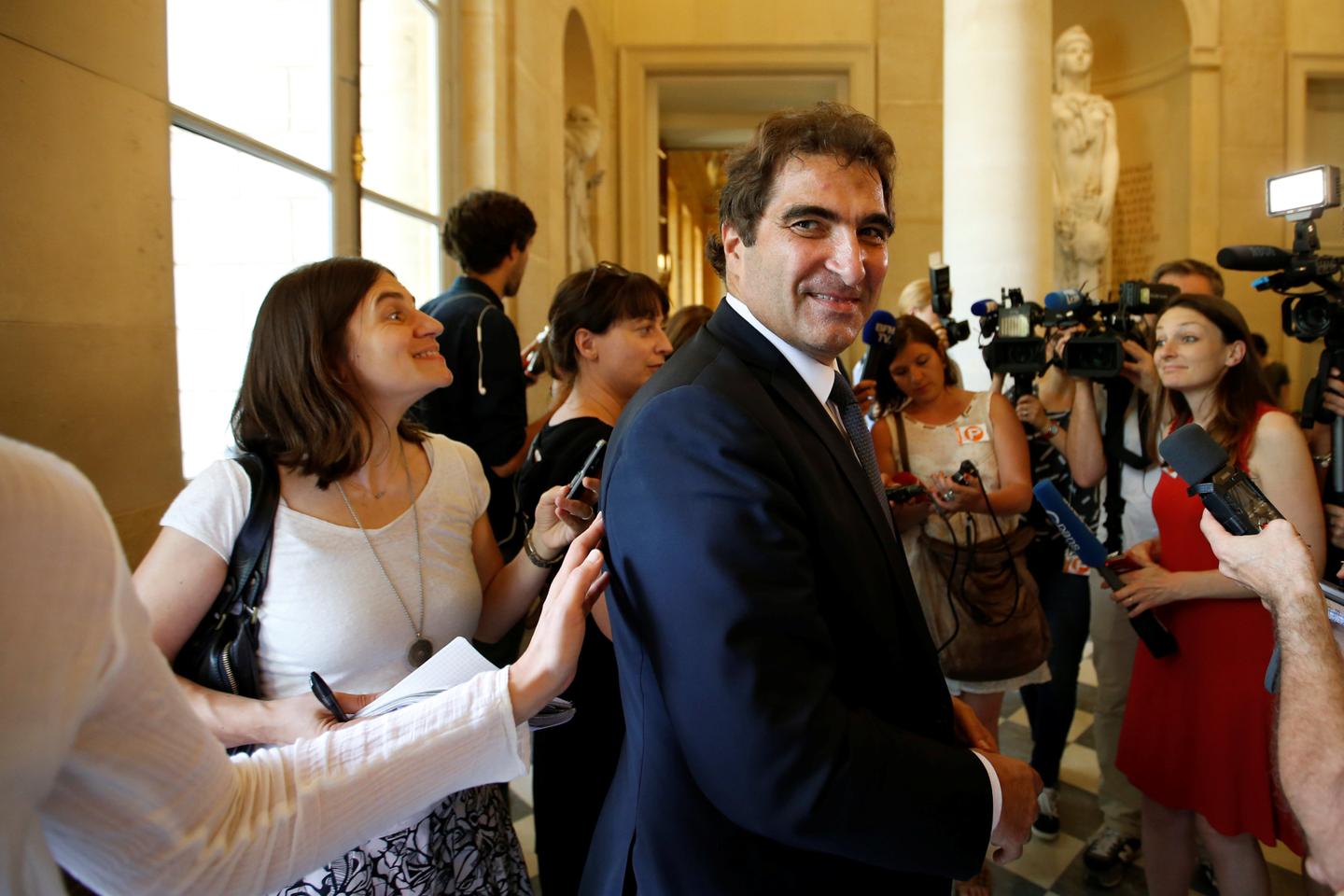 Christian Jacob dénonce « la mise sous le boisseau » du Parlement