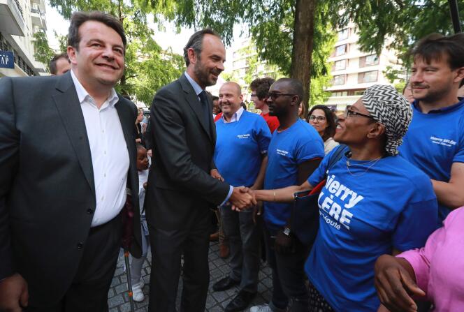 Le premier ministre, Edouard Philippe, venu soutenir la campagne de Thierry Solère (LR) à Boulogne-Billancourt (Hauts-de-Seine), le 5 juin.