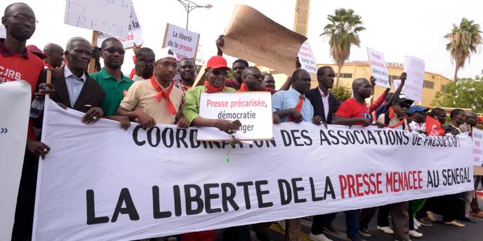 Au Senegal Le Nouveau Code De La Presse Inquiete Les Journalistes