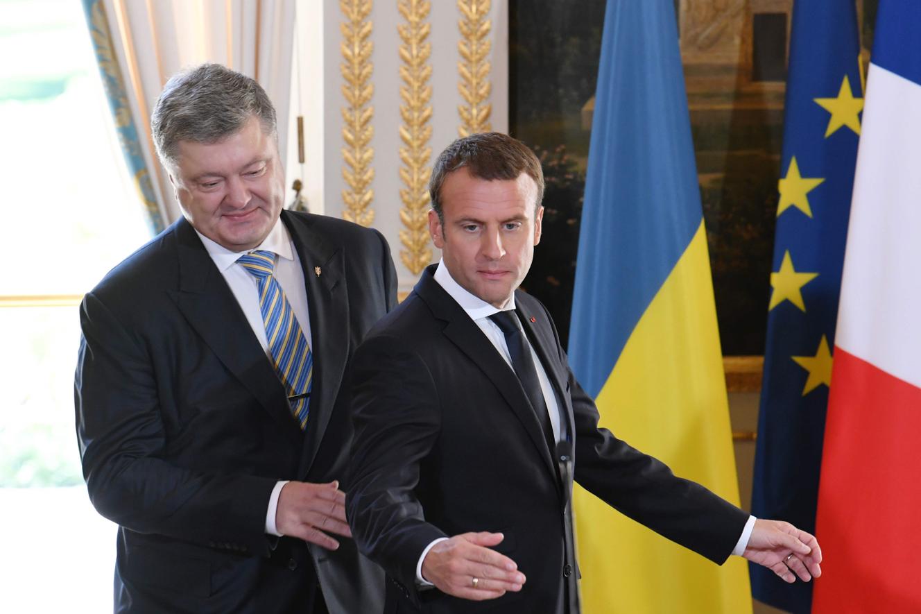 Macron Declare La Guerre A La Russie Ukraine : Macron veut placer son action dans le cadre des accords de