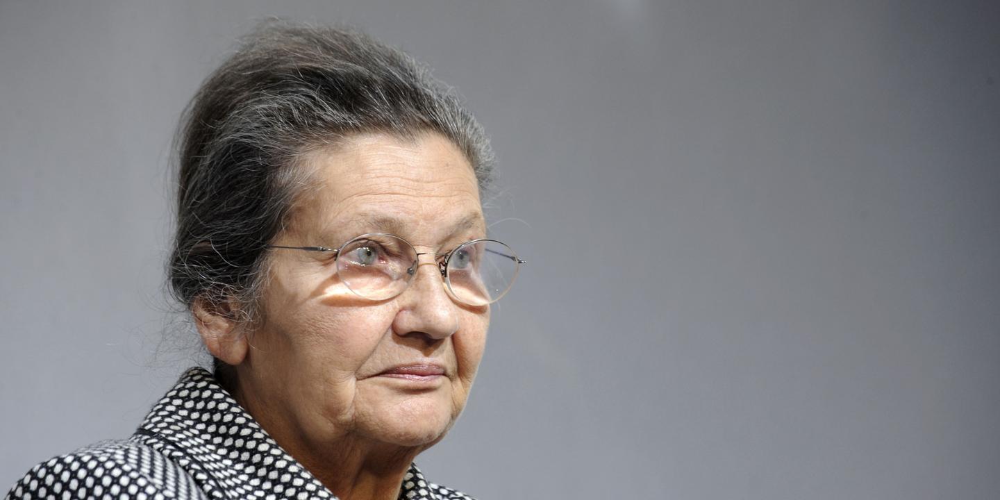 Canal Rediffuse L Emission En Aparte Avec Simone Veil