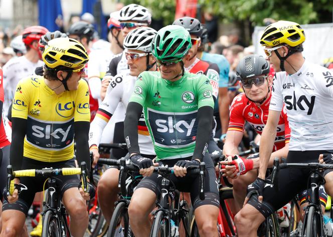 Tenue hotsell cycliste sky