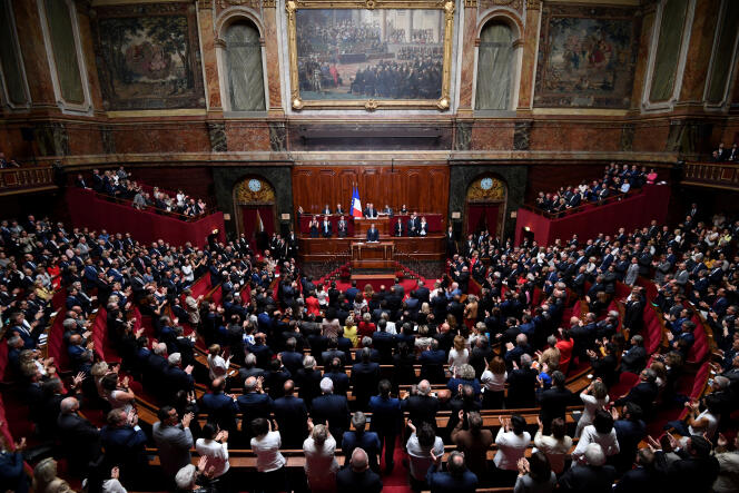 Le Parlement réuni en Congrès, le 3 juillet, à Versailles.