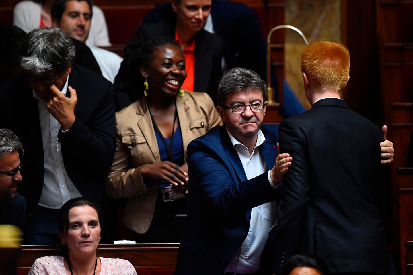 El caso de Adrien Quatennens aún divide a La France insoumise El caso de Adrien Quatennens aún divide a La France insoumise