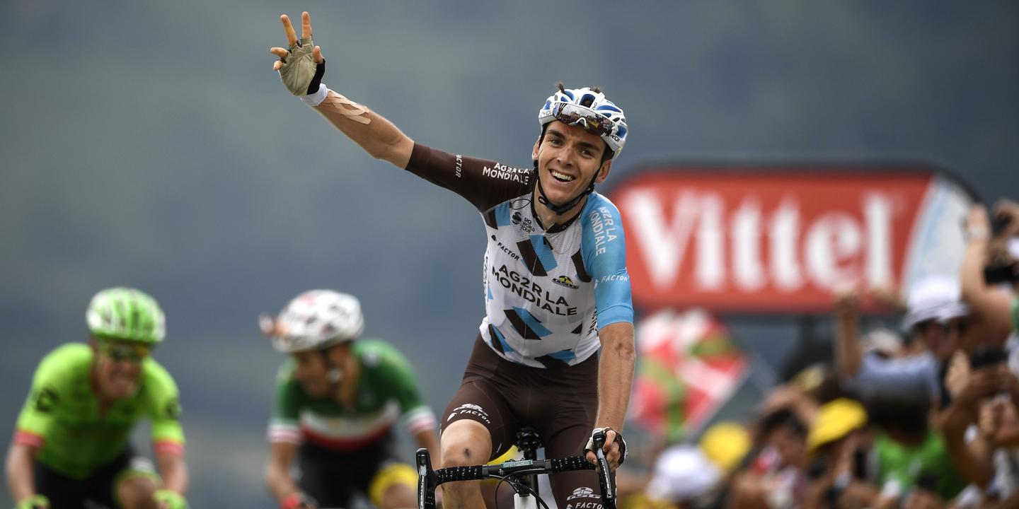 Tour De France Romain Bardet Remporte La 12e Etape Fabio Aru Prend Le Maillot Jaune