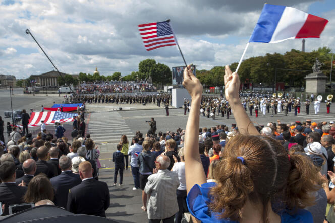 Défilé militaire du 14-Juillet sur les Champs-Elysées à l'occasion de la fête nationale, à Paris.