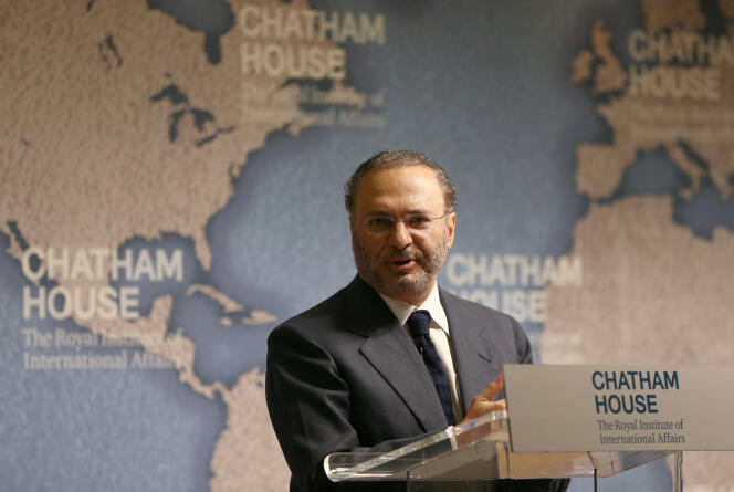 Anouar Gargash, ministre émirati des affaires étrangères, s’exprimant lundi 17 juillet devant le cercle de réflexion Chatham House, à Londres.
