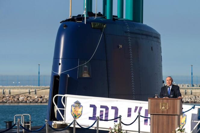 Le premier ministre israélien Benyamin Nétanyahou lors de la livraison d’un sous-marin de fabrication allemande, en janvier 2016 à Haïfa.