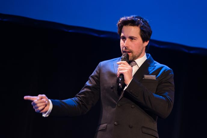 Avoir Images Humour A Montreal Les Maudits Francais Tentent Leur Chance actualisé salutations