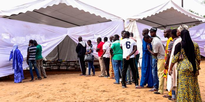 Au Senegal Les Elections Legislatives Se Sont Deroulees Dans Une