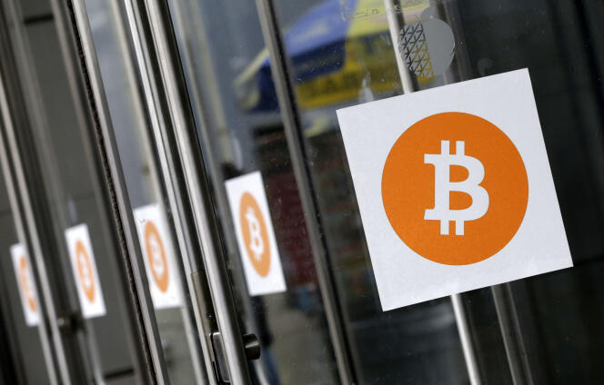 Le logo du bitcoin, lors d’une conférence sur la cryptomonnaie à New York, en 2014.