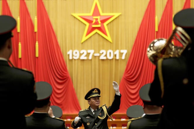 Un orchestre militaire, pour le 90e anniversaire de la création de l’Armée populaire de libération, le 1er août au Palais du peuple, à Pékin.