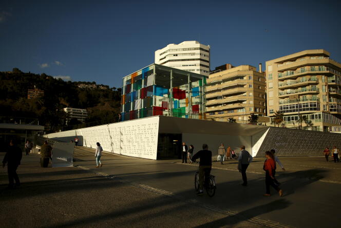 La succursale du Centre Pompidou à Malaga, surnommée « El Cubo », la veille de son inauguration, en mars 2015.