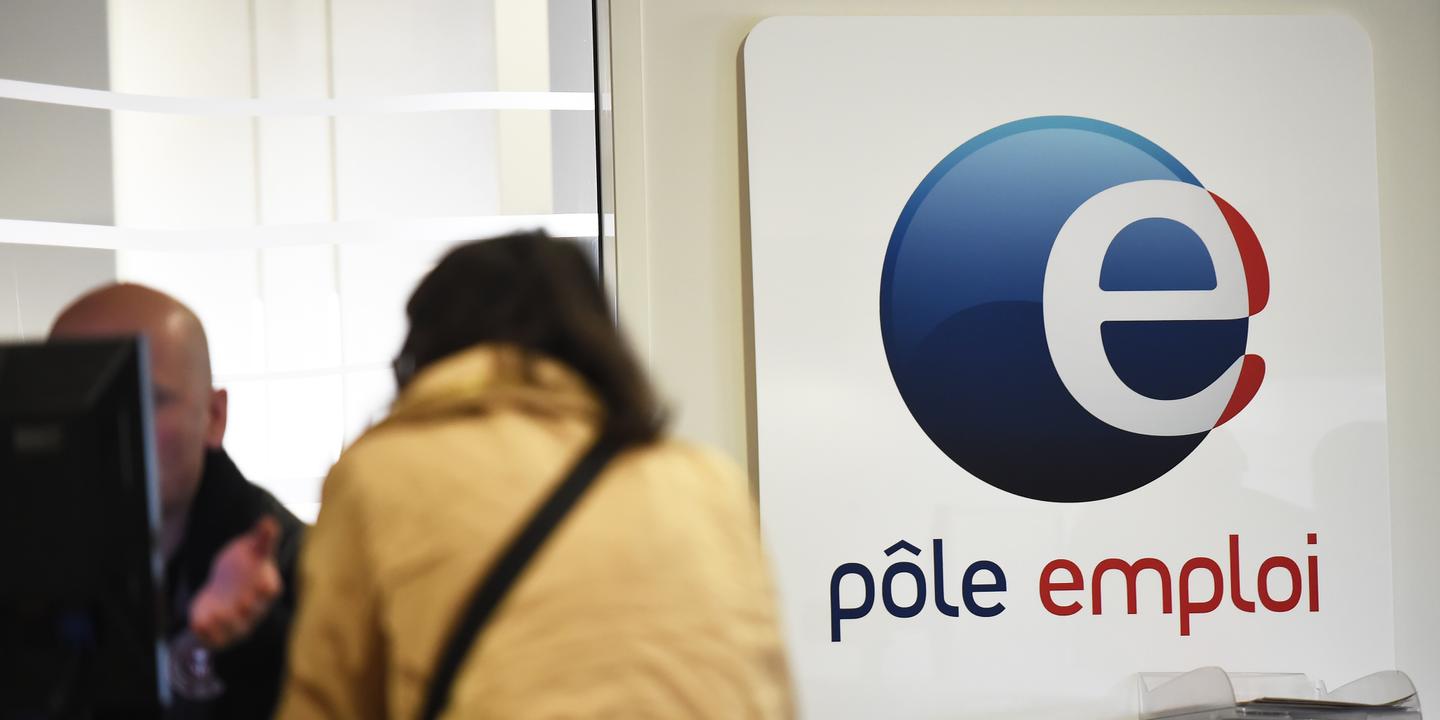 Chomage Pourquoi Les Chiffres De L Insee Et De Pole Emploi