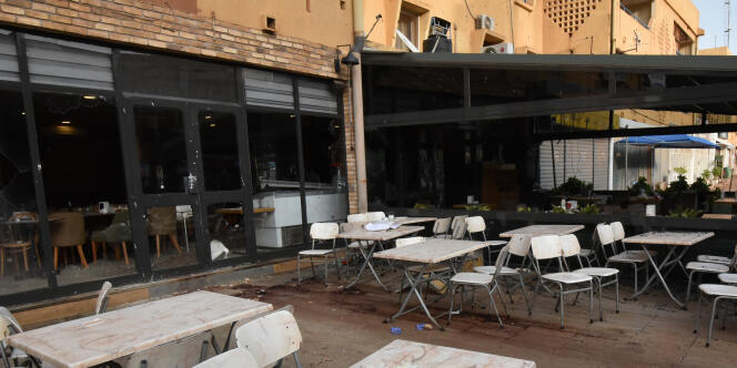 Le restaurant Aziz Instanbul, à Ouagadougou, le 15 août 2017, deux jours après l’attentat qui a fait 19 morts.