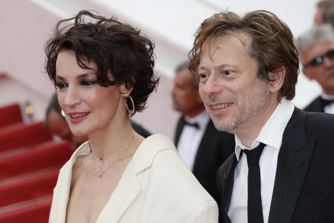 L’actrice Jeanne Balibar et le réalisateur Mathieu Amalric lors du 70e Festival de Cannes, le 18 mai 2017.