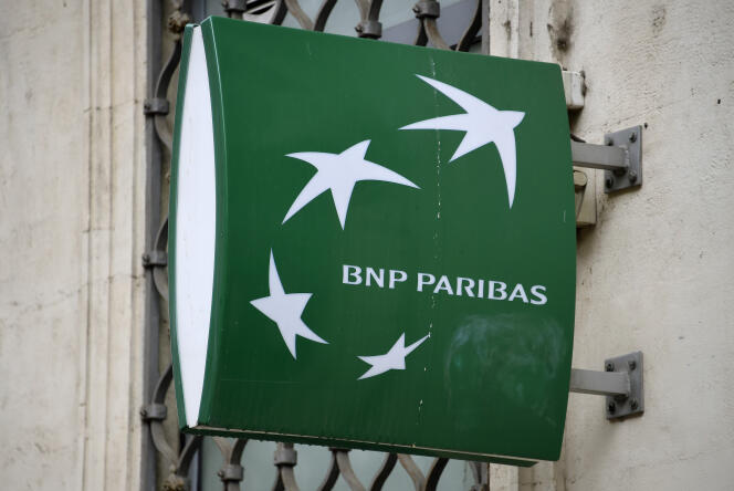 La filiale à 100 % de BNP Paribas est accusée d’avoir dissimulé les risques de ses prêts en francs suisses Helvet Immo vendus en 2008-2009, au détriment de plus de 4 600 emprunteurs.
