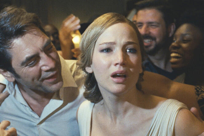 Javier Bardem et Jennifer Lawrence dans « Mother ! », de Darren Aronofsky.