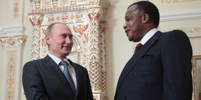 Vladimir Poutine et Denis Sassou-Nguesso, le 13 novembre 2012 près de Moscou.