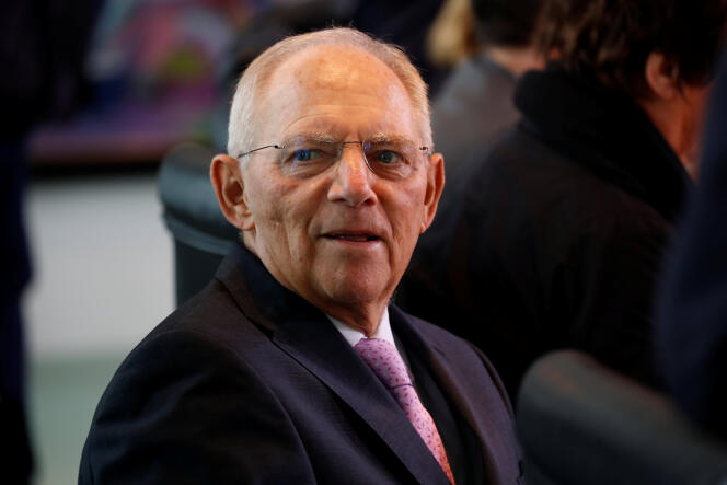 Wolfgang Schäuble, 75 ans, est un fidèle de la chancelière Angela Merkel et la figure de l’orthodoxie budgétaire en Europe.
