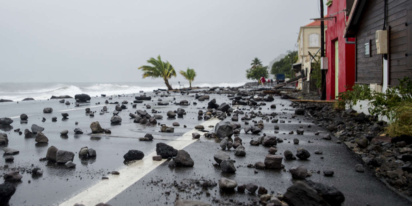 Tempête Bret : le centre du phénomène s'évacue en mer des Caraïbes, la  Martinique reste en vigilance rouge - Martinique la 1ère