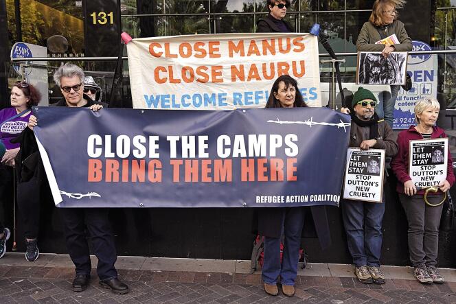 Le 31 août, à Sydney, des avocats se sont mobilisés contre la décision du gouvernement australien de priver de soutien financier les réfugiés placés sous le régime du « final departure Bridging E Visa ».