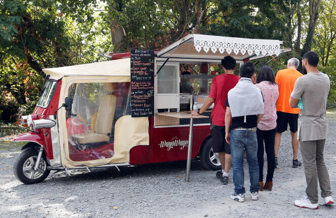 Un food truck dans un parc à  Bordeaux, en septembre 2017