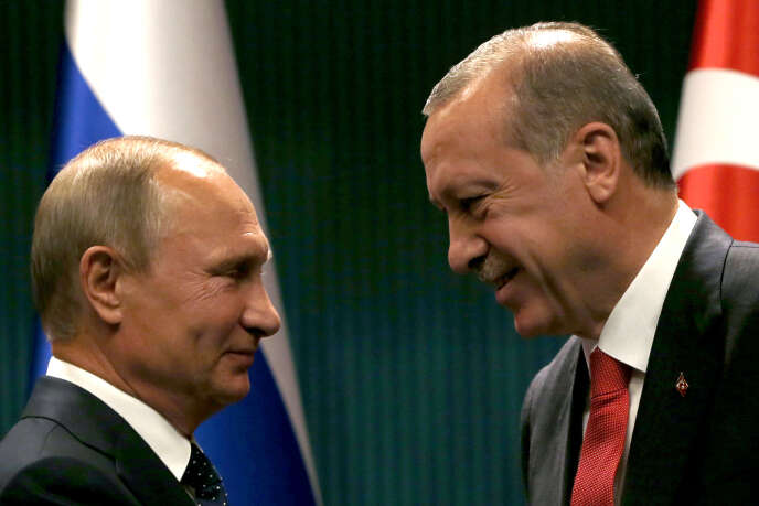 Le prÃ©sident russe Vladimir Poutine et son homologue turc, Recep Tayyip Erdogan, aprÃ¨s une rÃ©union Ã  Ankara portant sur lâIrak et la Syrie, le 28 septembre 2018.