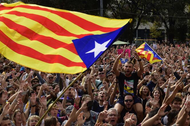 Une manifestation de Catalans en faveur de l’indépendance le 2 octobre à Barcelone.