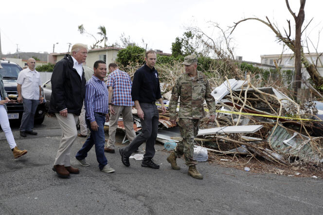 Le président américain Donald Trump en visite à Porto Rico, le 3 octobre.